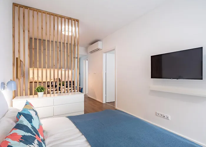 Spacious Oasis - Modern Design *
