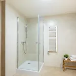 Spacious Oasis - Modern Design