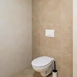 Spacious Oasis - Modern Design Apartamento