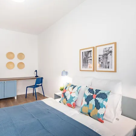 Spacious Oasis - Modern Design Budapest