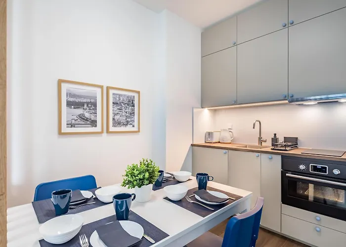 Spacious Oasis - Modern Design *